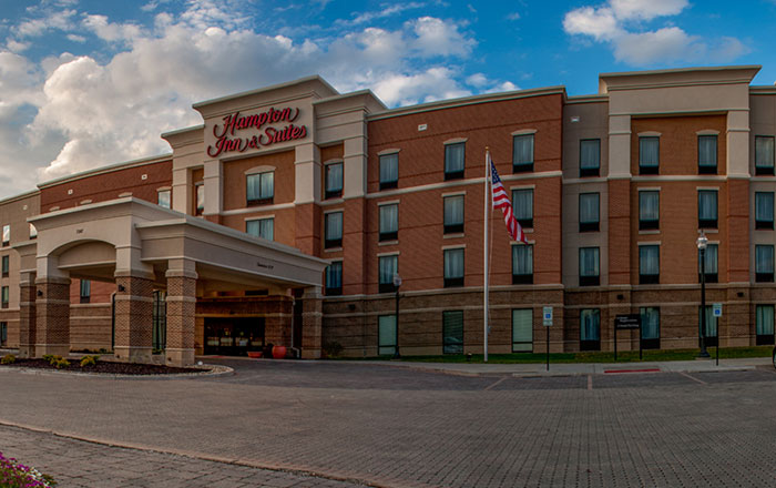 Hampton Inn & Suites Heritage Square