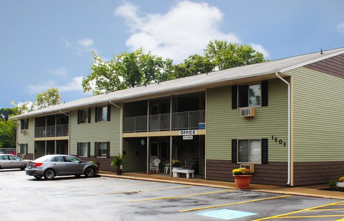 West Jefferson Apartments