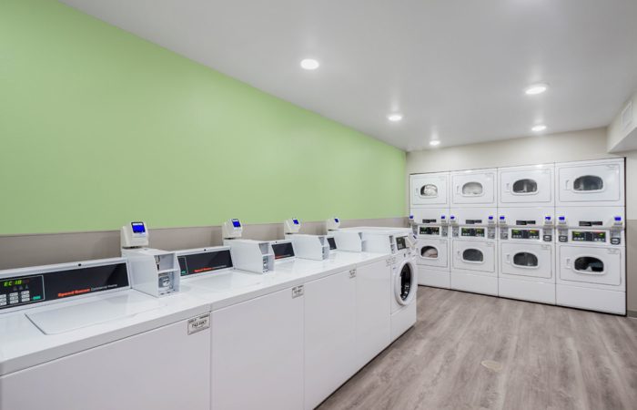 woodspring-addison-laundry