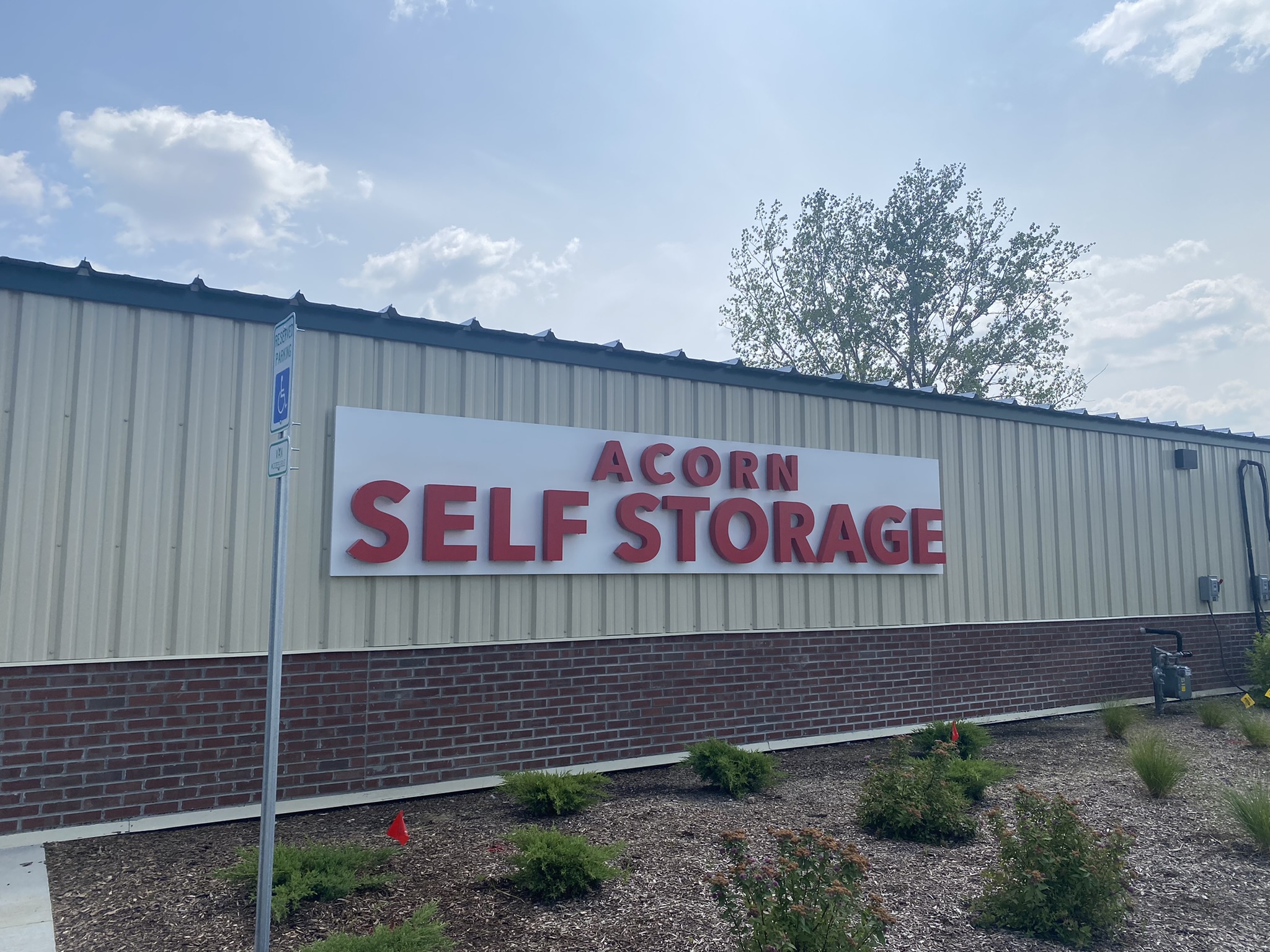 Acorn Storage Brownsburg Indiana Now Open